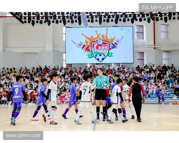 南京足球队在洲际杯中的个人能力亮点分析与点评